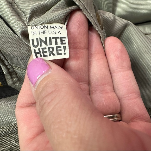 STOP 🛑 NOT AVAILABLE cremieux Men's tan khaki Plaid sport coat  sz 44L classic - Picture 9 of 13